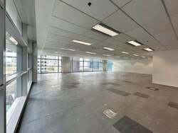 Samsung Hub (D1), Office #571661731